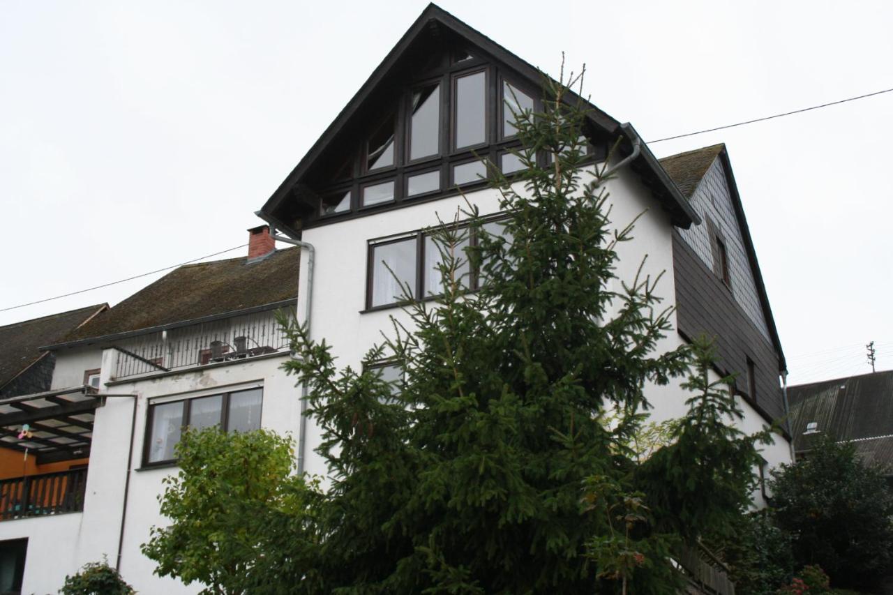 Romantische Ferienwohnung Rheingold 50 Qm Fuer 2 Bis 4 P Bacharach Buitenkant foto